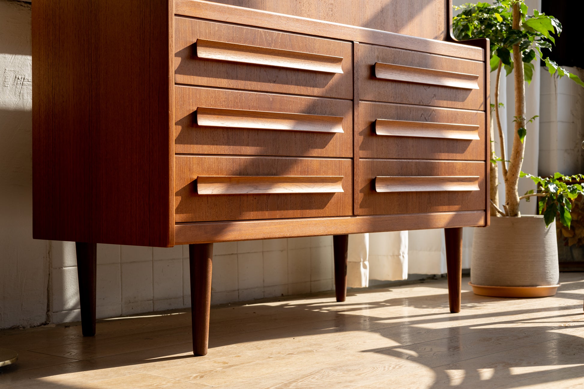 丹麥 現代風 柚木 六抽 下翻式 寫字櫃 OLDANMARK