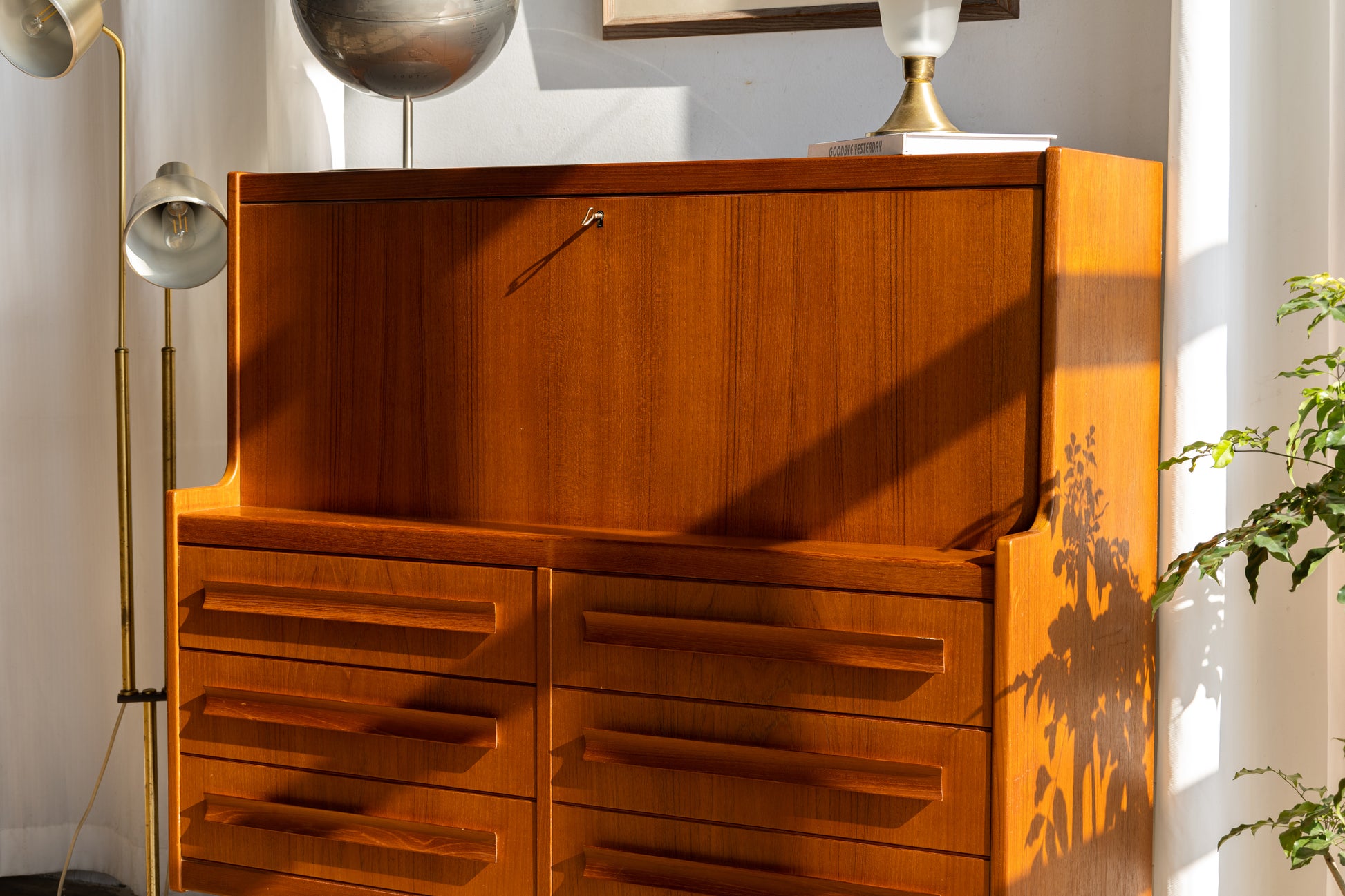 丹麥 現代風 柚木 六抽 下翻式 寫字櫃 OLDANMARK