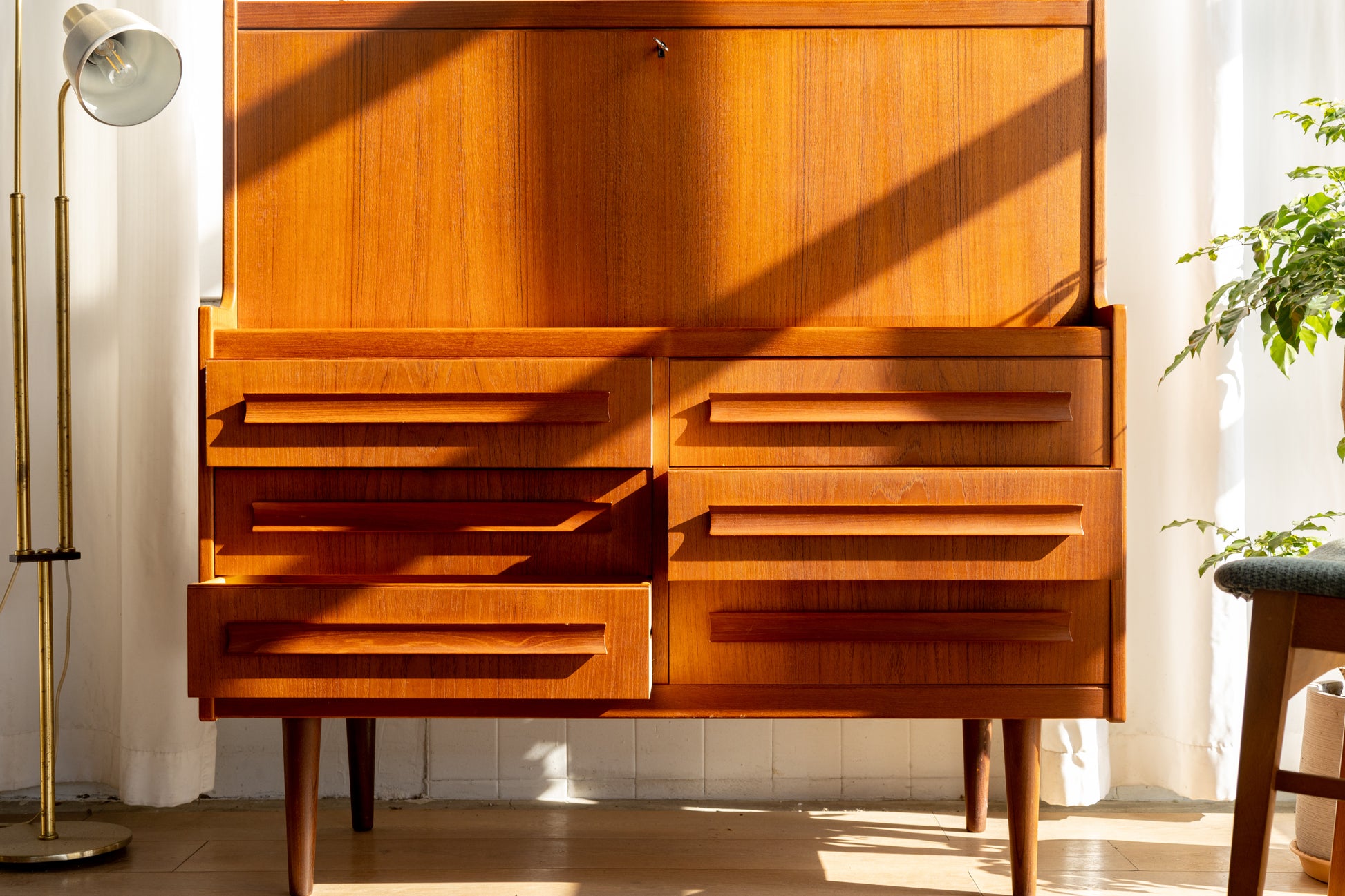 丹麥 現代風 柚木 六抽 下翻式 寫字櫃 OLDANMARK