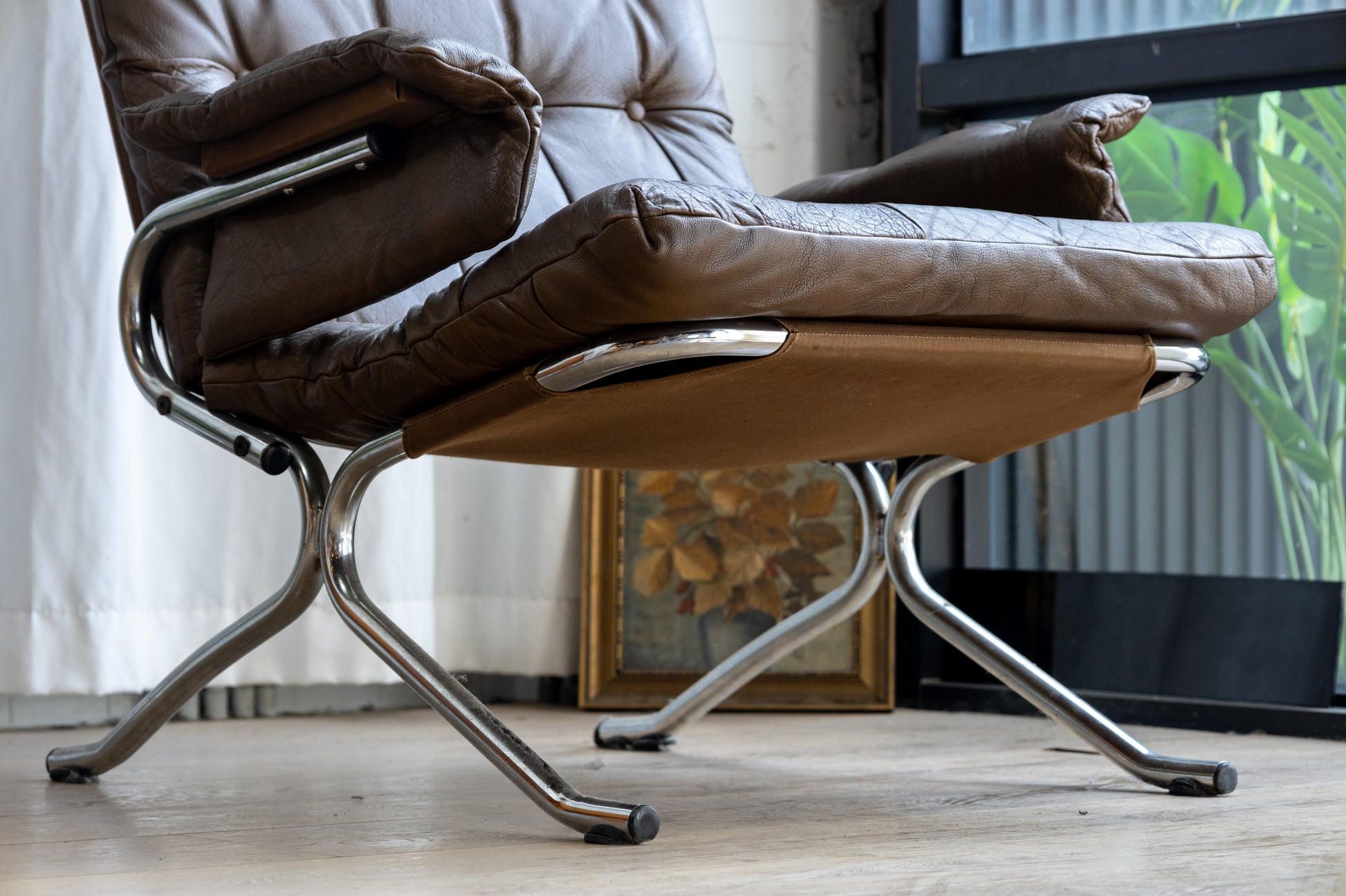 丹麥 現代風 鋼管 皮革 高背休閒椅 OLDANMARK