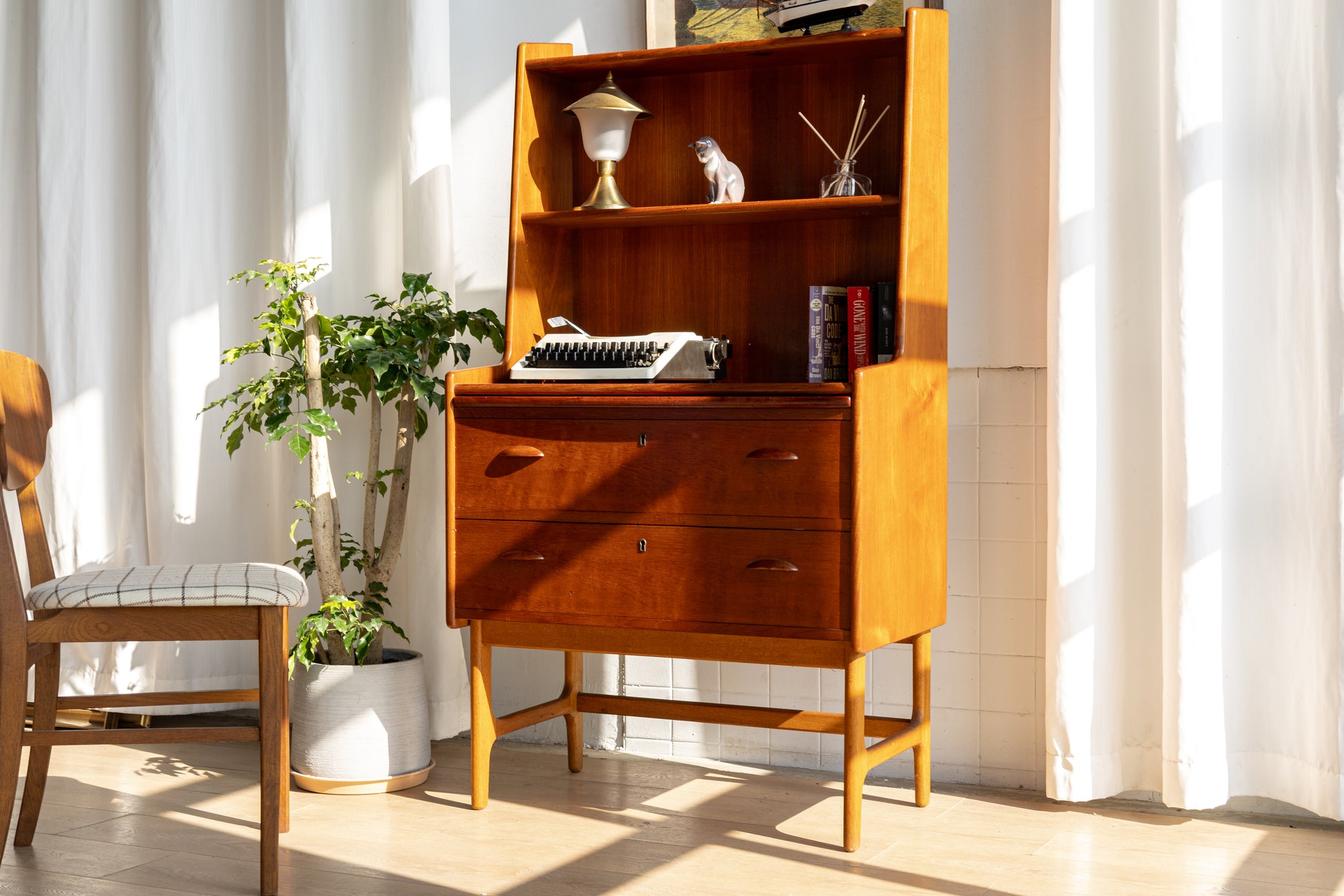 丹麥 現代風 柚木 雙層 寫字櫃 OLDANMARK