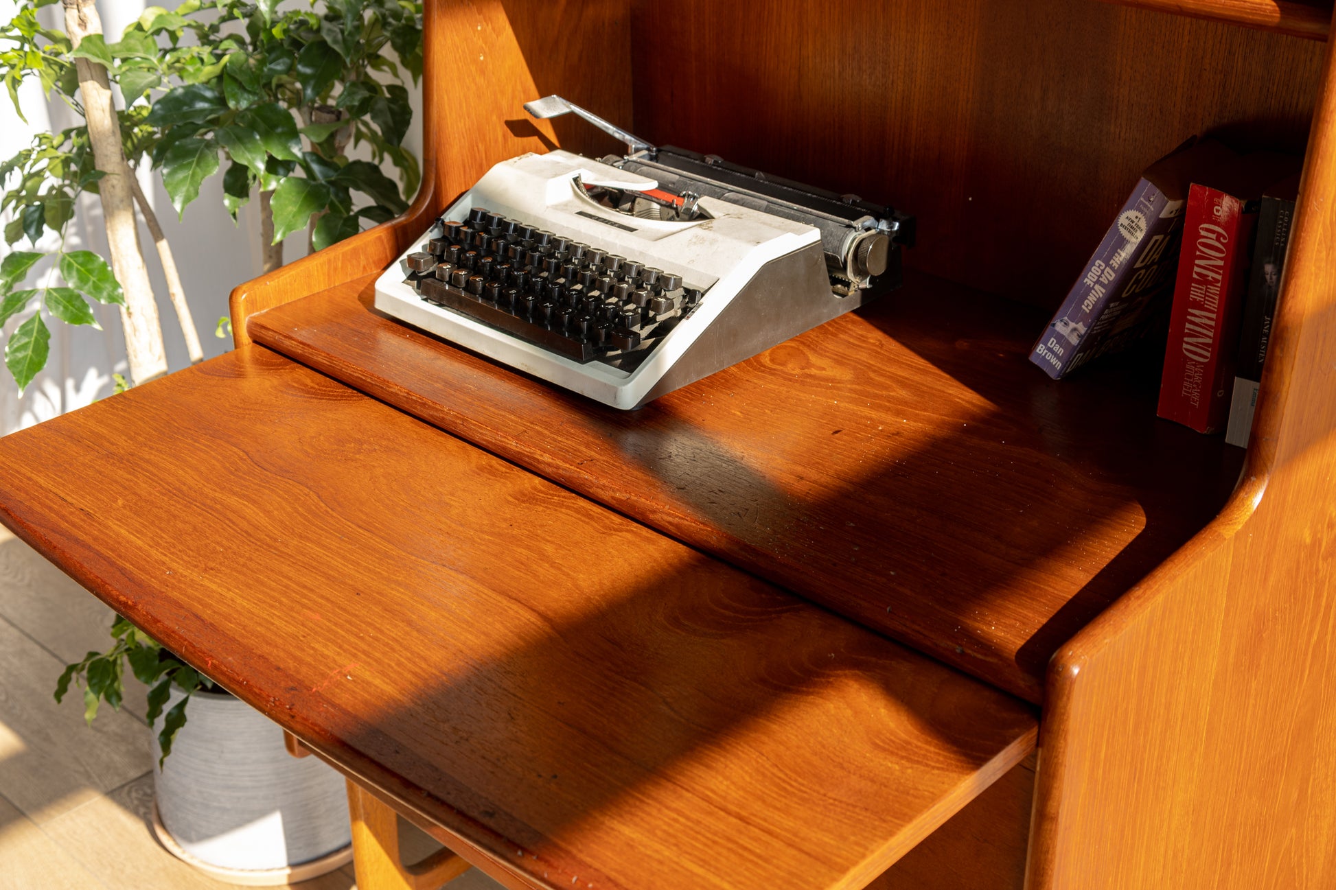 丹麥 現代風 柚木 雙層 寫字櫃 OLDANMARK