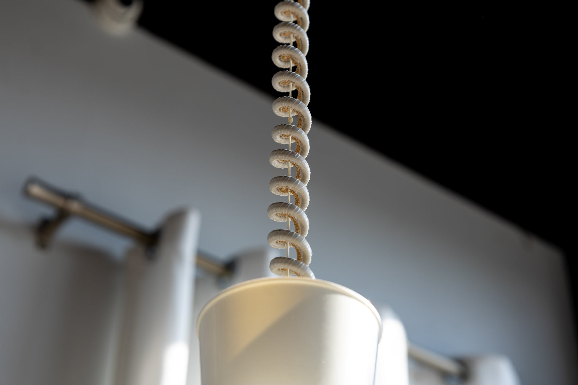 丹麥 多層次 白色 圓弧 吊燈 OLDANMARK