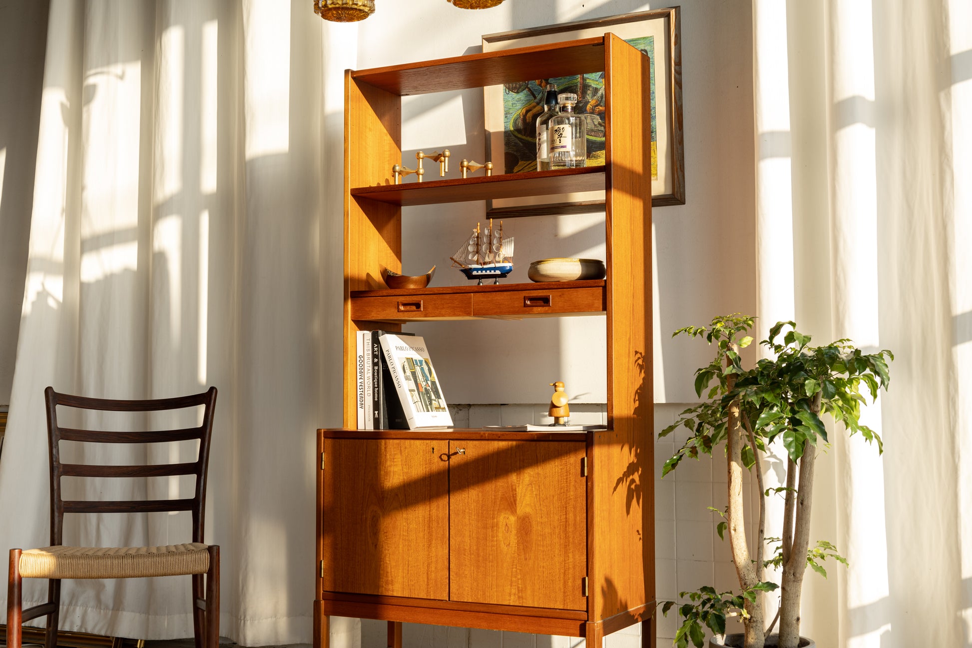 Skaraborgs Möbelindustri 瑞典 柚木 展示櫃 OLDANMARK