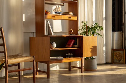 Skaraborgs Möbelindustri 瑞典 柚木 展示櫃 OLDANMARK