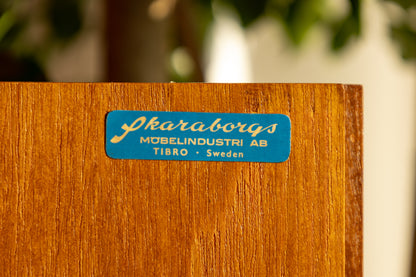 Skaraborgs Möbelindustri 瑞典 柚木 展示櫃 OLDANMARK