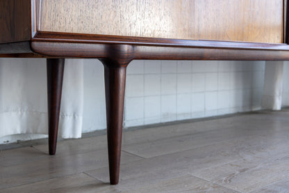 Gunni Omann Model 19 丹麥玫瑰木邊櫃 OLDANMARK