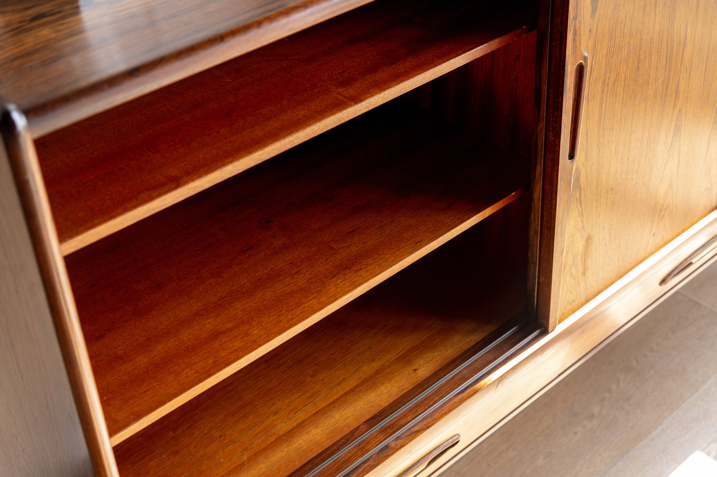 Herning Furniture 丹麥玫瑰木高邊櫃 OLDANMARK