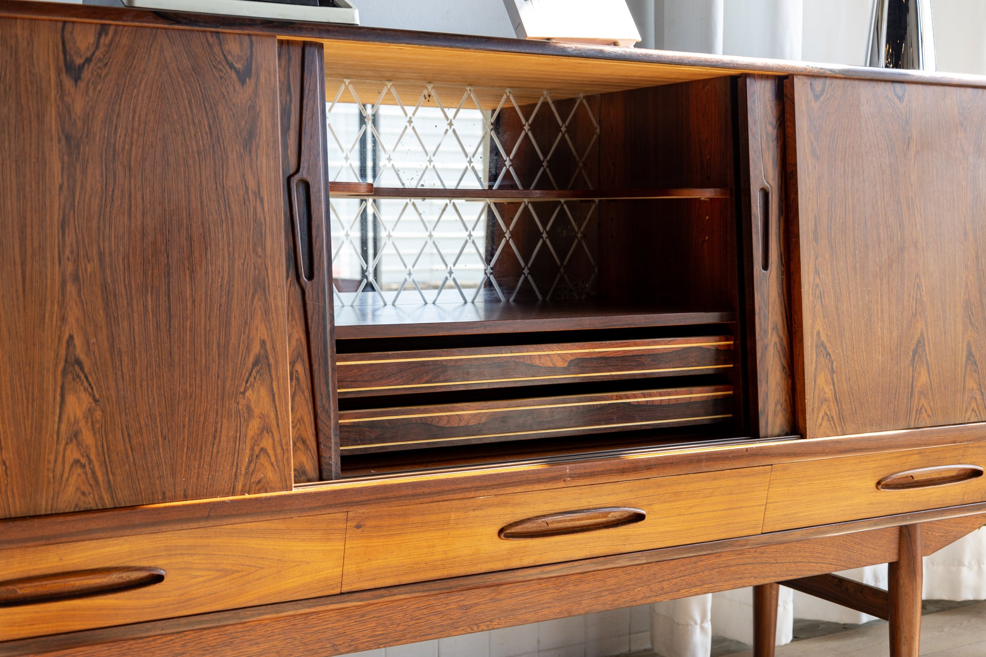 Herning Furniture 丹麥玫瑰木高邊櫃 OLDANMARK