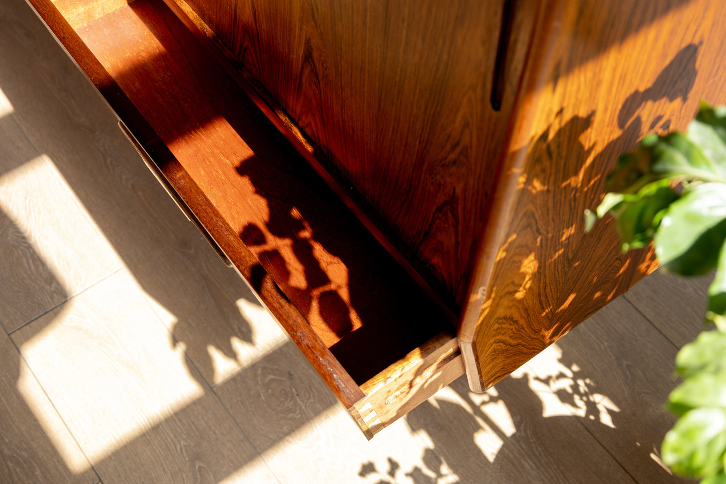 Herning Furniture 丹麥玫瑰木高邊櫃 OLDANMARK