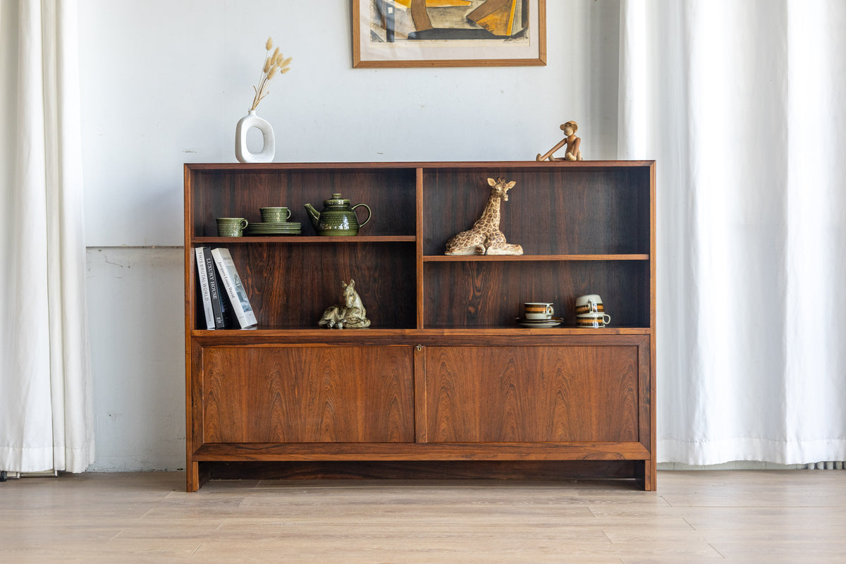 Erling Torvits&nbsp;玫瑰木多功能展示櫃 OLDANMARK