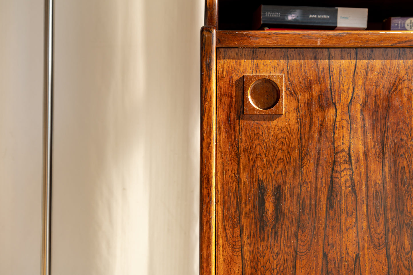 Farsø Møbelfabrik 丹麥 玫瑰木 滑門 高書櫃 OLDANMARK