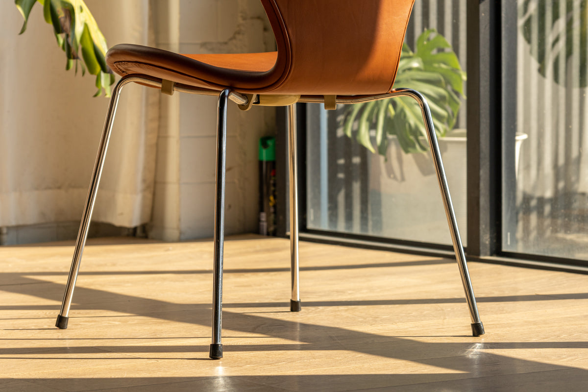 Fritz Hansen Series 7 #Cognac Leather OLDANMARK