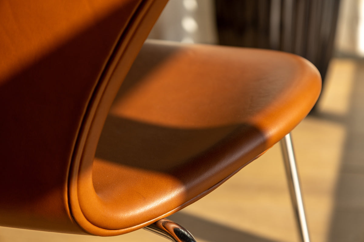 Fritz Hansen Series 7 #Cognac Leather OLDANMARK