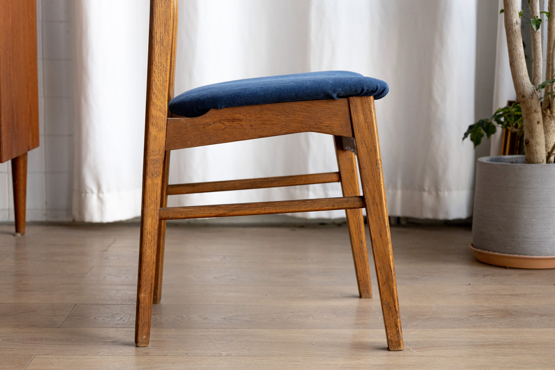 丹麥 柚木 弧形背板 餐椅 OLDANMARK