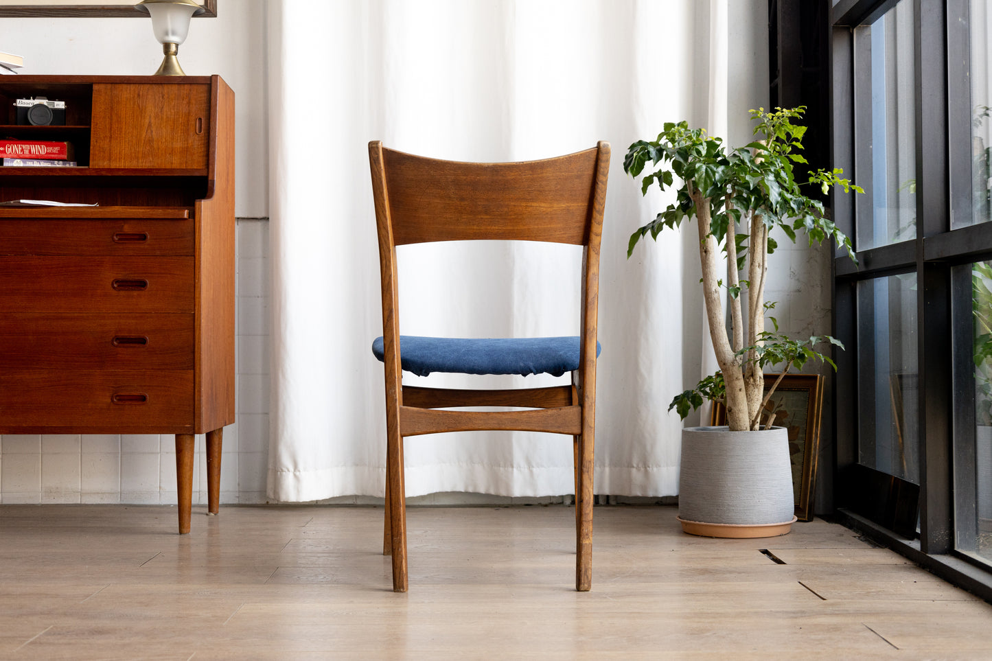 丹麥 柚木 弧形背板 餐椅 OLDANMARK