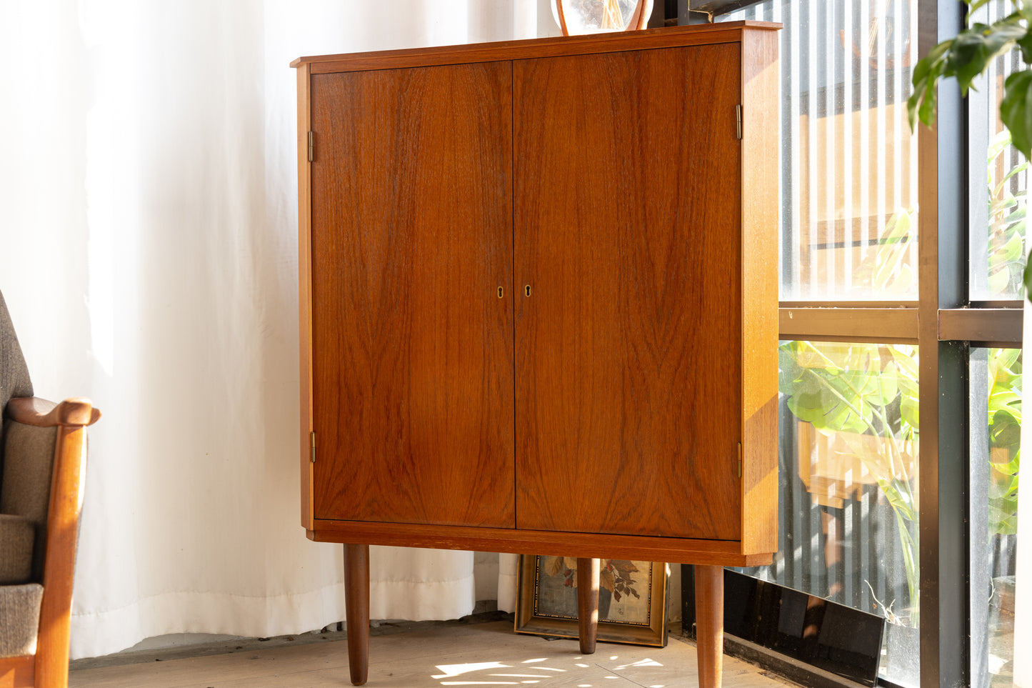 丹麥 現代 柚木 雙門 轉角櫃 OLDANMARK