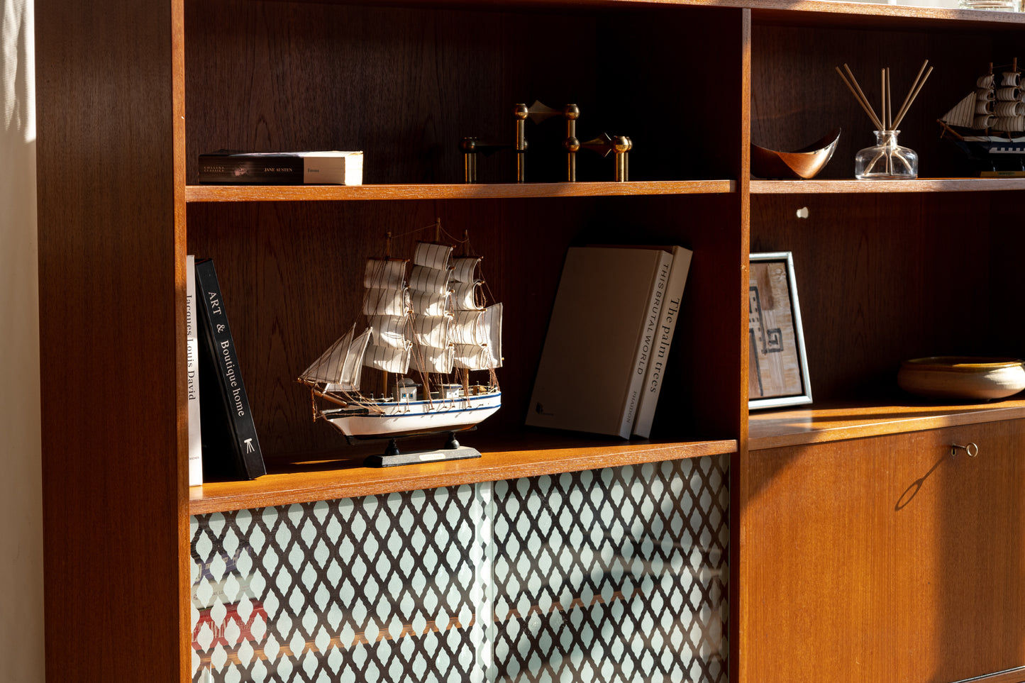 丹麥 柚木 多功能 展示邊櫃 OLDANMARK