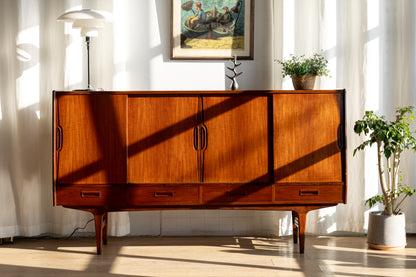 Børge Seindal 丹麥 柚木 長型邊櫃 OLDANMARK