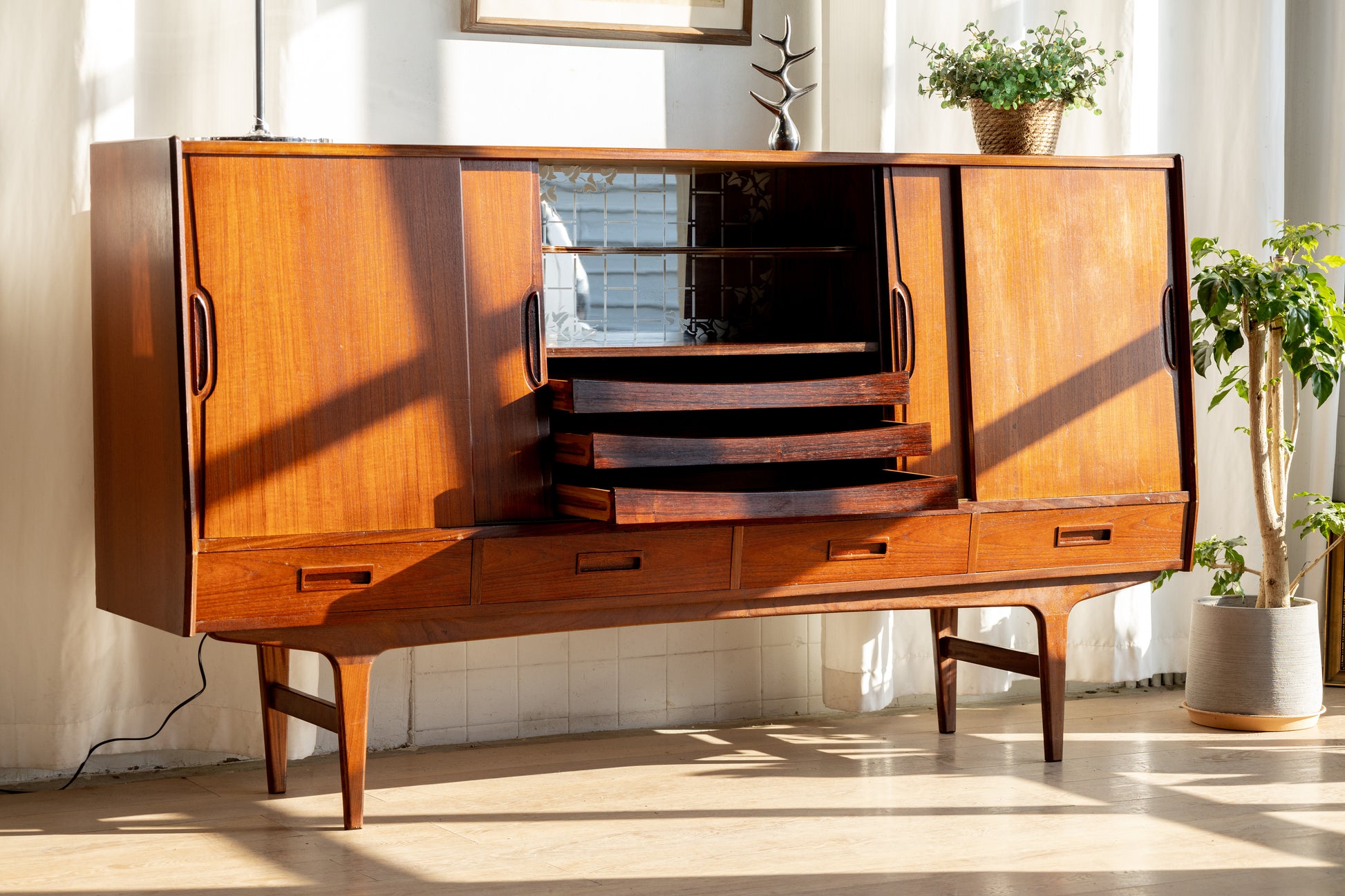 Børge Seindal 丹麥 柚木 長型邊櫃 OLDANMARK