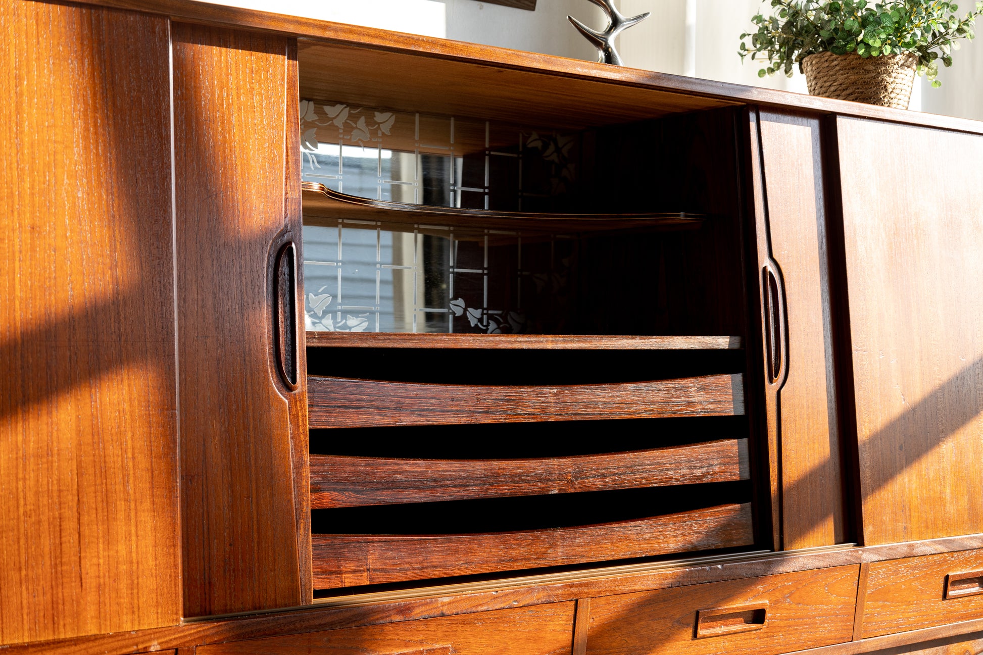 Børge Seindal 丹麥 柚木 長型邊櫃 OLDANMARK