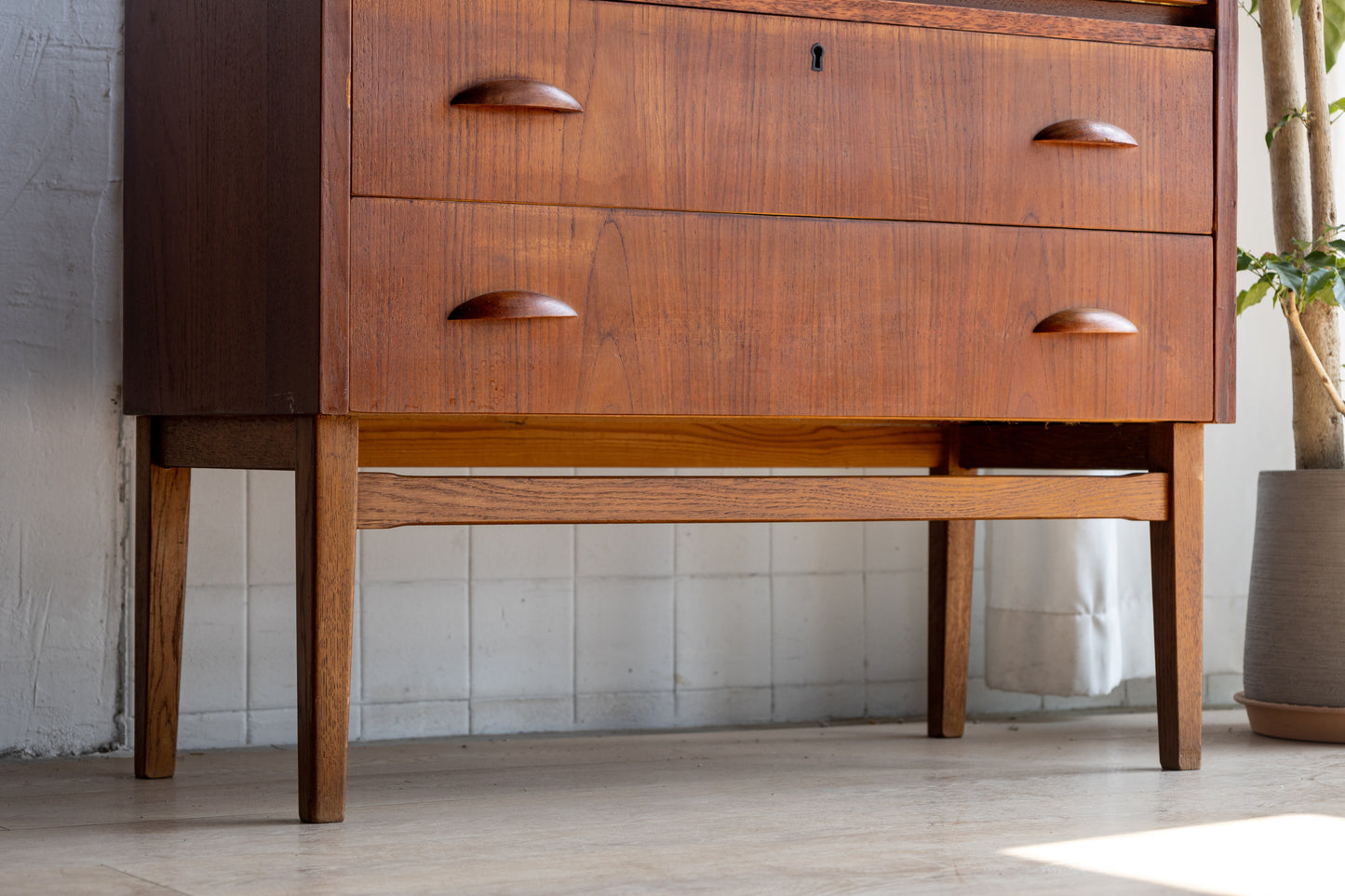 丹麥 柚木 上翻式 鏡面 化妝 寫字櫃 OLDANMARK