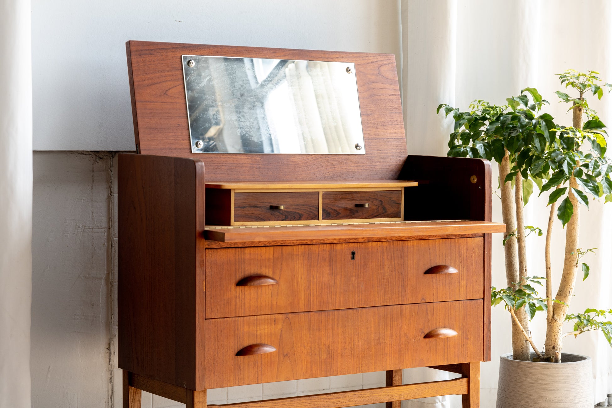 丹麥 柚木 上翻式 鏡面 化妝 寫字櫃 OLDANMARK