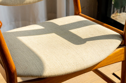 丹麥 柚木 直角扶手 餐椅 OLDANMARK