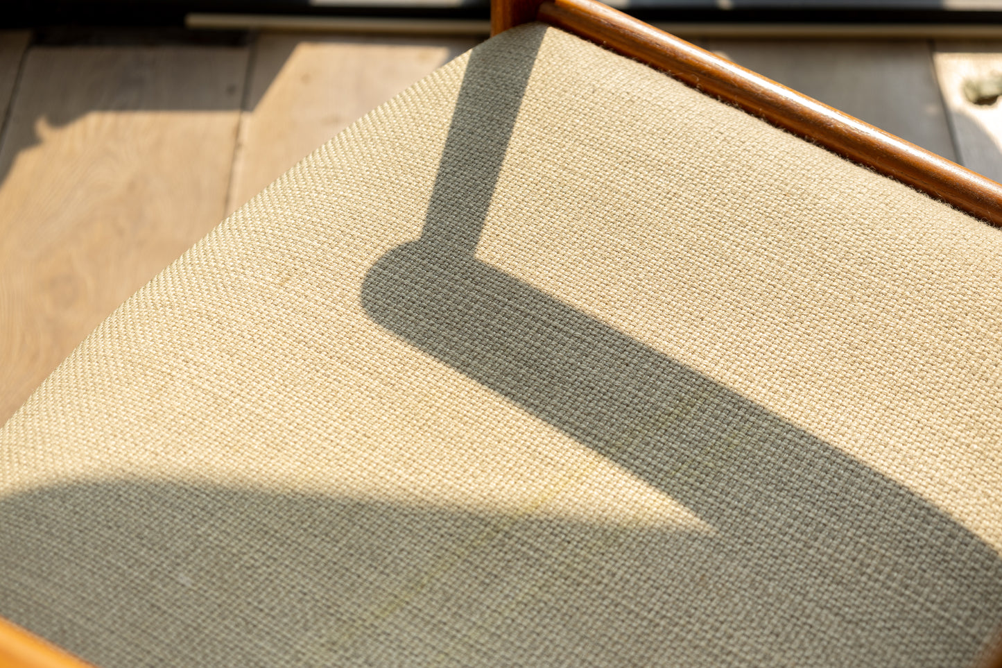 丹麥 柚木 直角扶手 餐椅 OLDANMARK