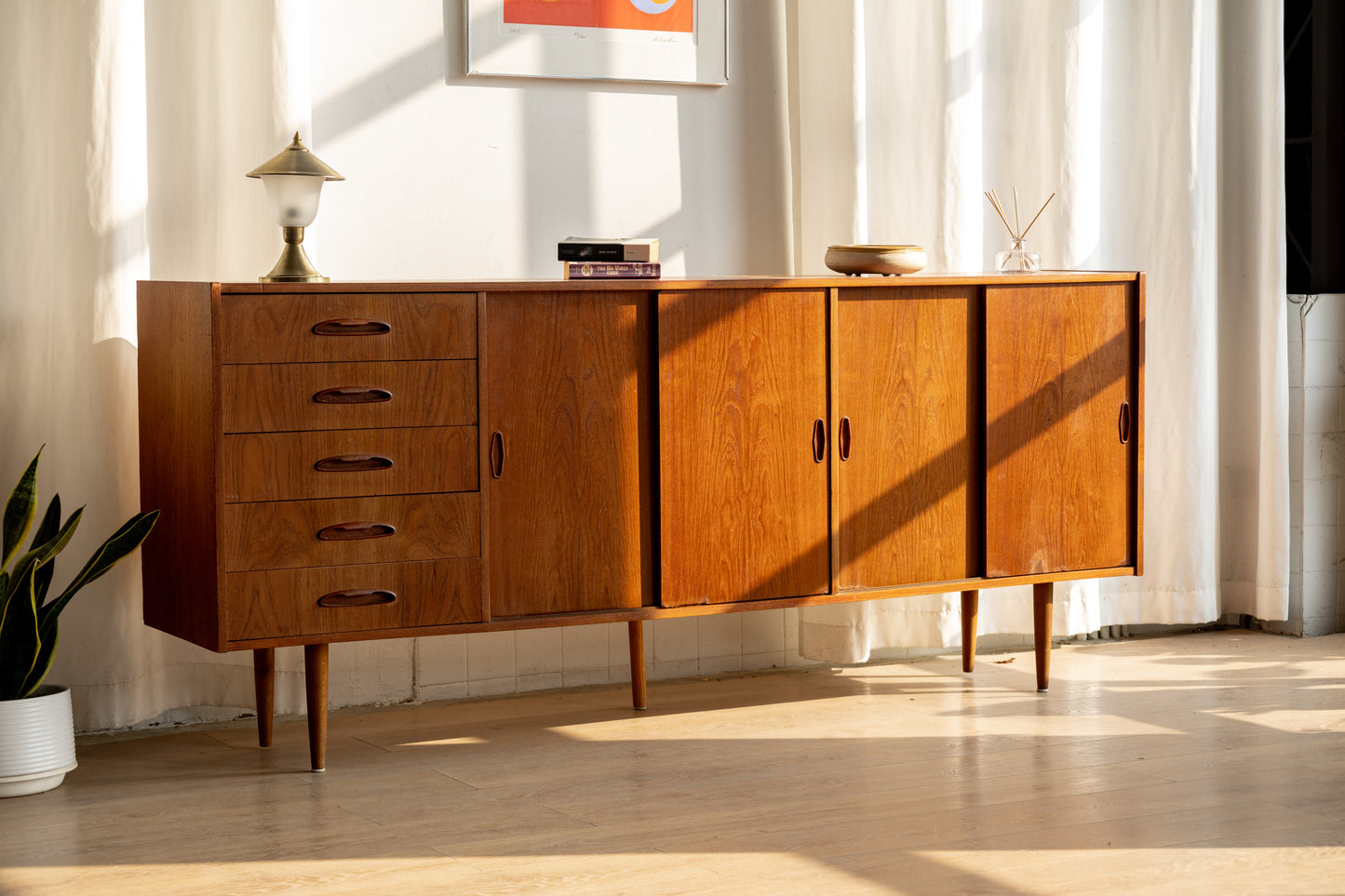 丹麥 柚木 長型 拉門 邊櫃 OLDANMARK