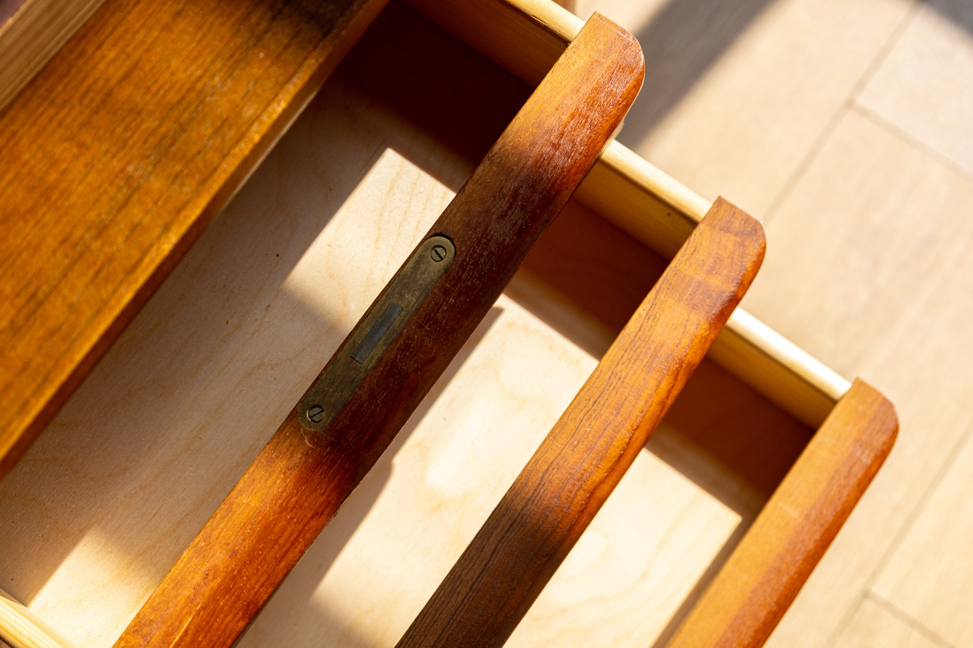 丹麥 柚木 單邊 懸掛抽屜 書桌 OLDANMARK