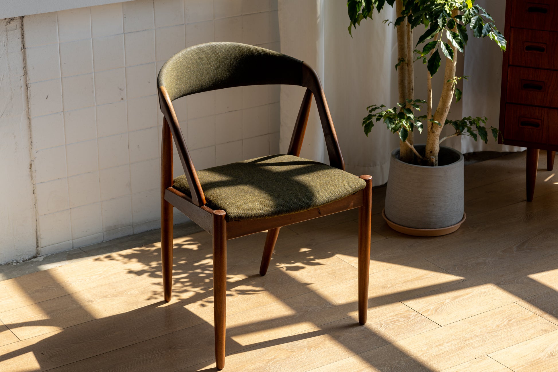 Kai Kristiansen Model 31 餐椅/綠絨布 OLDANMARK