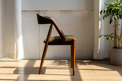 Kai Kristiansen Model 31 餐椅/綠絨布 OLDANMARK