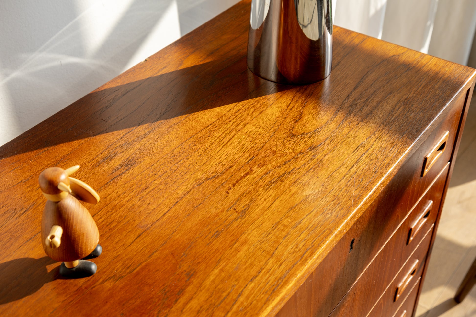 丹麥 玫瑰木 燈光 展示櫃 (副本) OLDANMARK