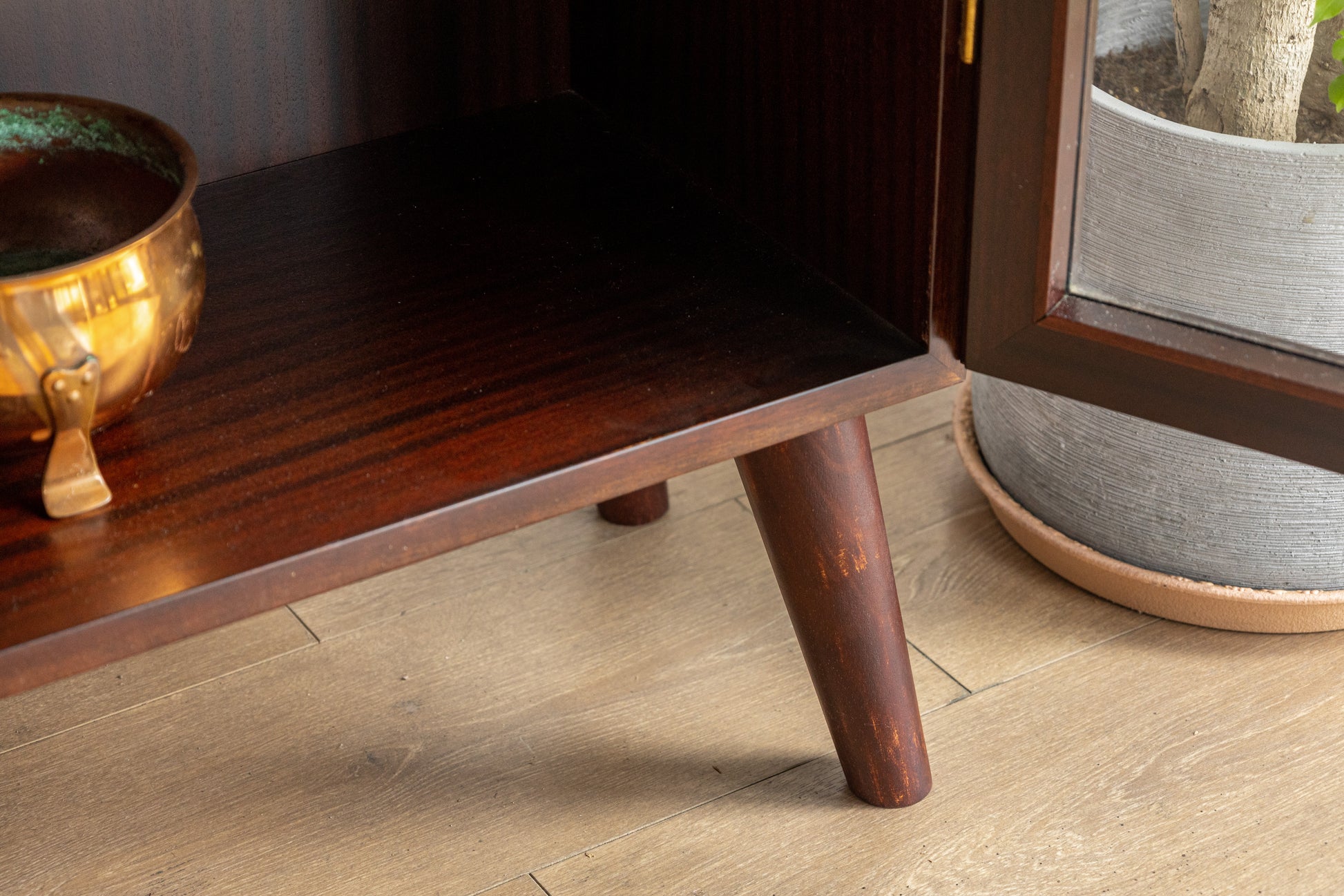 Gunni Omann Model 10 玫瑰木玻璃展示櫃 OLDANMARK