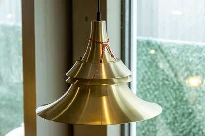 Lyskær Belysning 丹麥 黃銅 喇叭型 吊燈 OLDANMARK