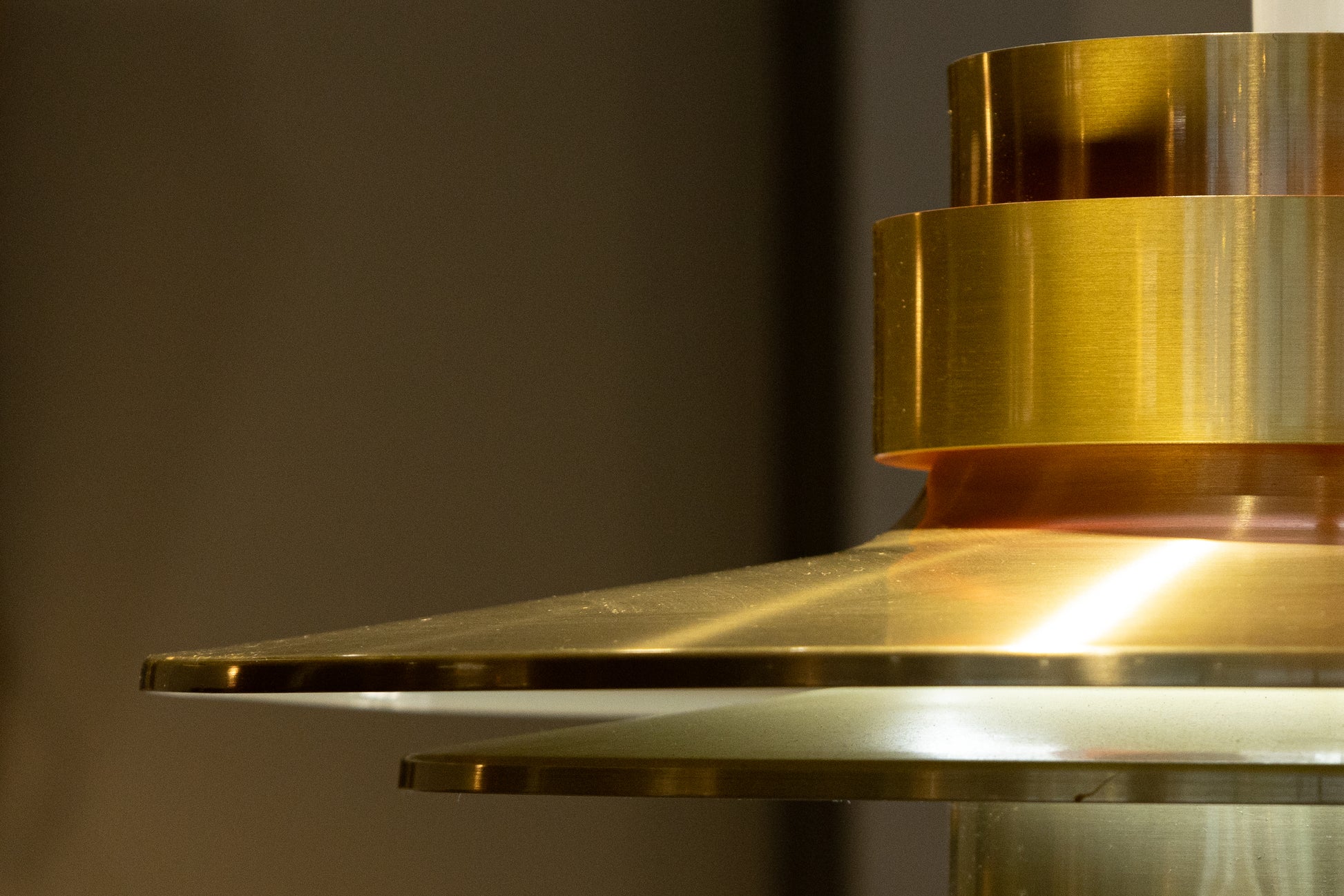 Carl Thore 瑞典 黃銅拉絲 層次吊燈 OLDANMARK