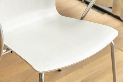 Fritz Hansen Vico Duo 金屬腳扶手椅 OLDANMARK