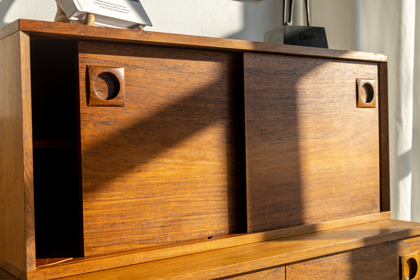 丹麥 玫瑰木 兩件式 內收門 收納櫃 OLDANMARK