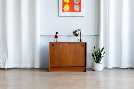 丹麥 柚木 雙門 滑門 邊櫃 OLDANMARK