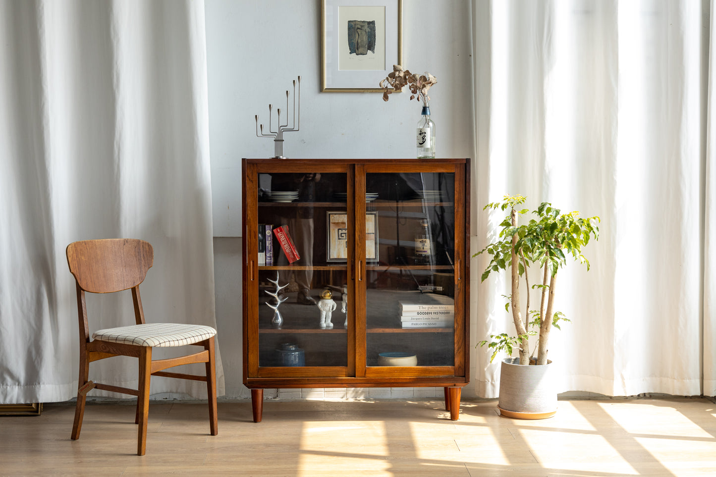 丹麥 玫瑰木 玻璃 滑門 邊櫃 OLDANMARK