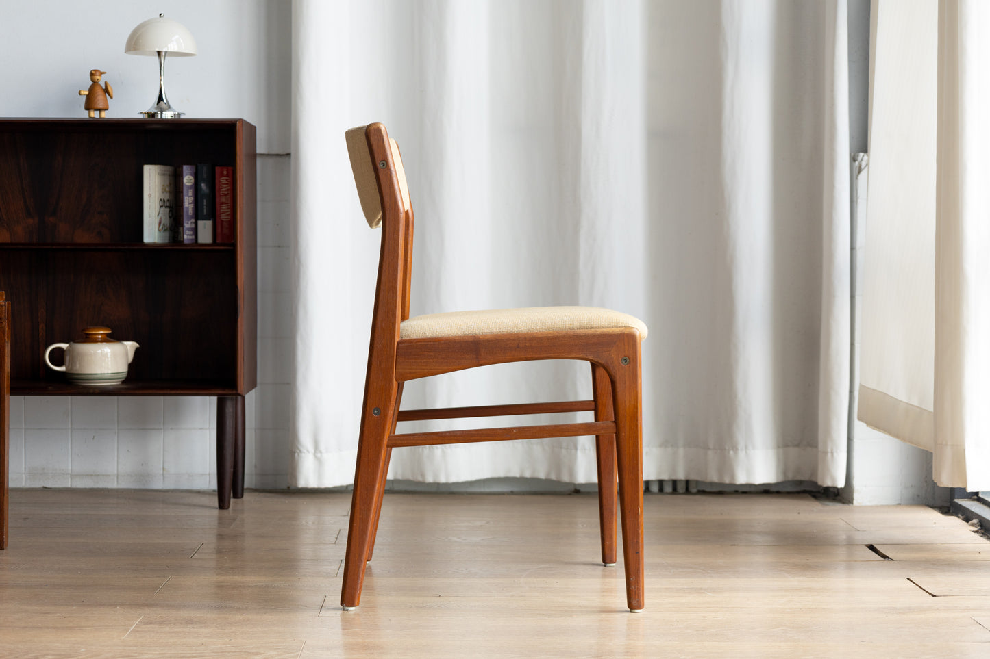 N&K Bungaard Rasmussen 柚木餐椅 OLDANMARK