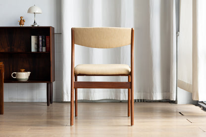 N&K Bungaard Rasmussen 柚木餐椅 OLDANMARK