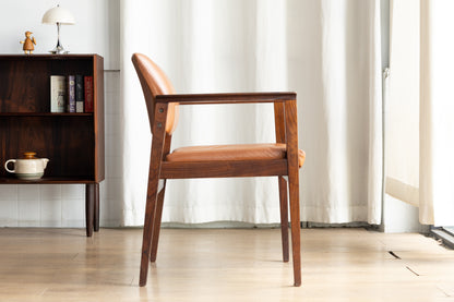 Knud Færch Model 358 扶手椅 OLDANMARK