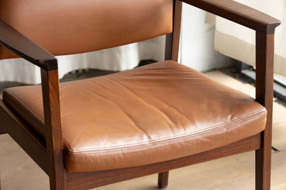 Knud Færch Model 358 扶手椅 OLDANMARK