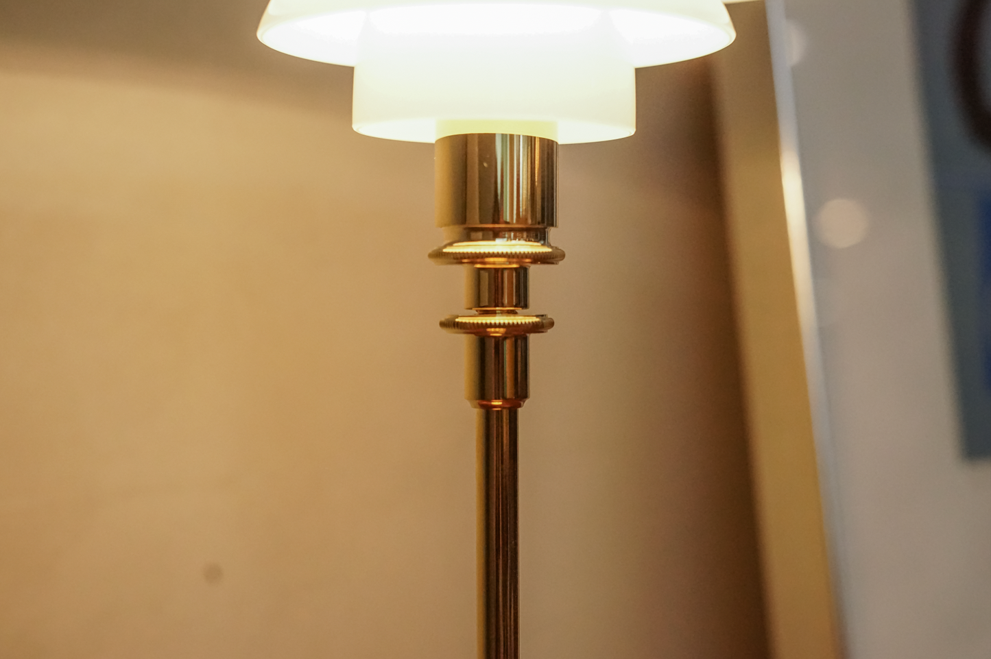 LOUIS POULSEN PH 2/1 TABLE LAMP-金色