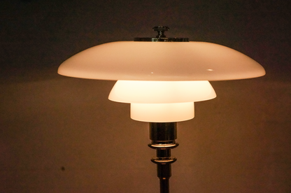 LOUIS POULSEN PH 2/1 TABLE LAMP-金色