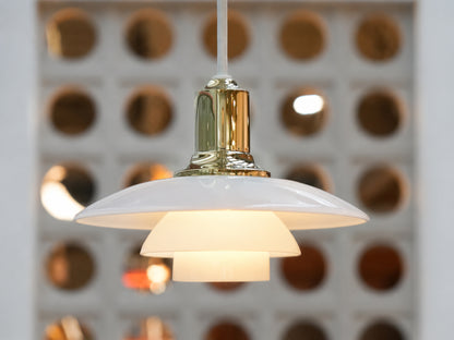 Louis Poulsen PH 2/1 Glass Pendant 玻璃三層式吊燈｜黃銅色 OLDANMARK