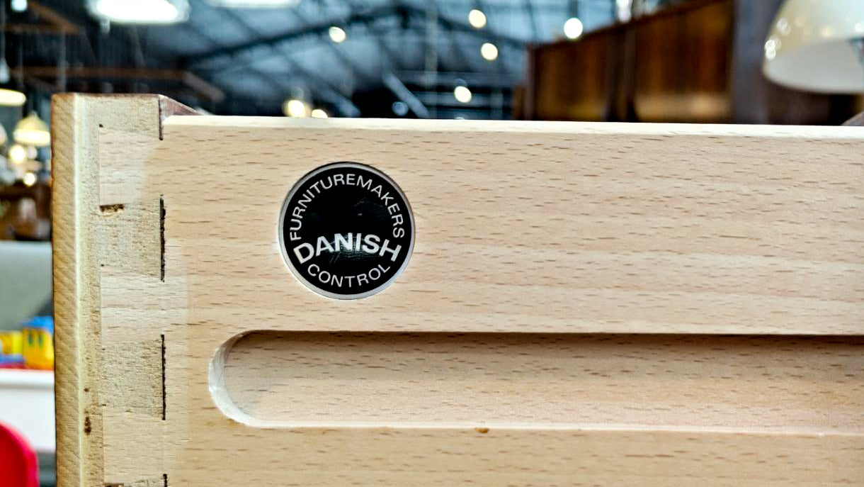 Poul Hundevad 丹麥 柚木 八抽 邊櫃 OLDANMARK