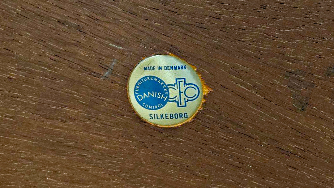 Johannes Andersen｜CFC Silkeborg 玫瑰木花磚茶几 OLDANMARK